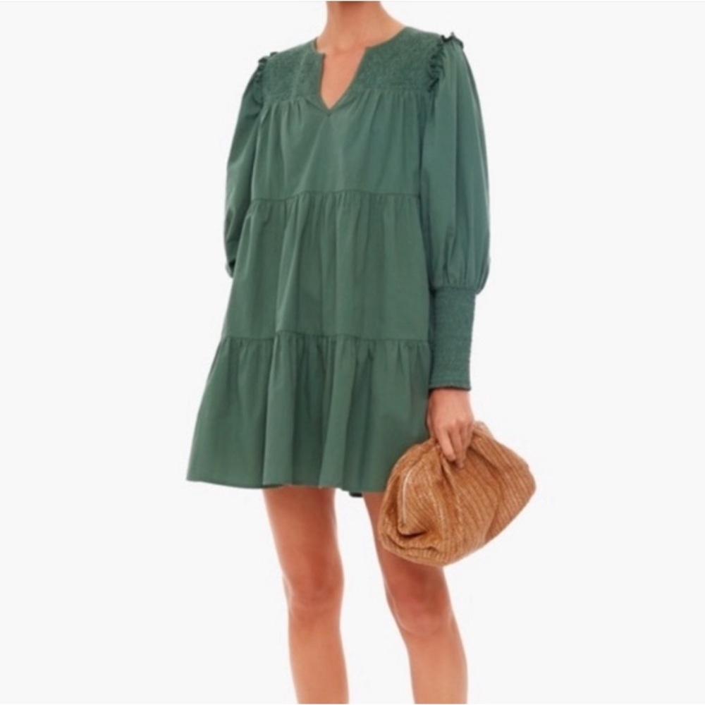 Tuckernuck Pomander Place Jaguar Green Ceci
Dress Size Excellent like new size S